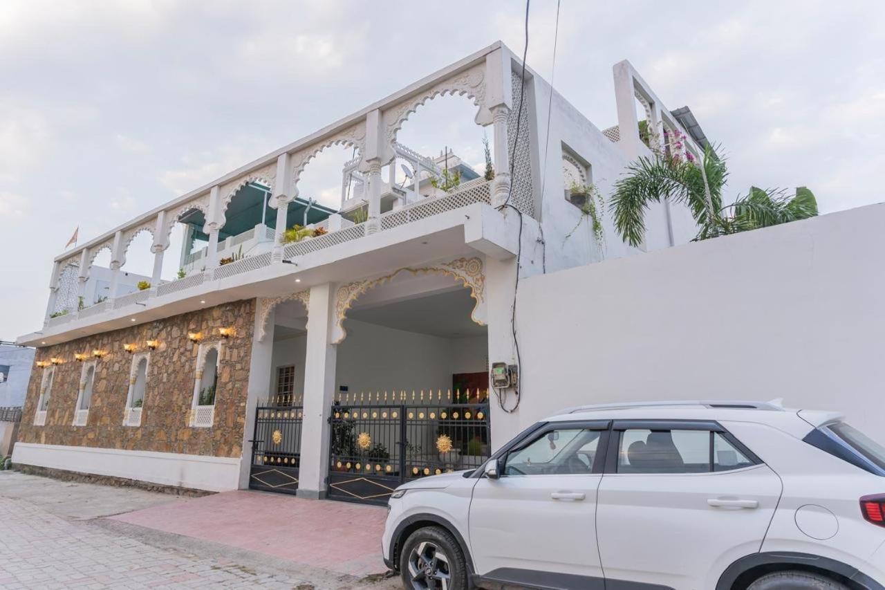 Emperor Palace A Heritage Villa Udaipur Exterior photo
