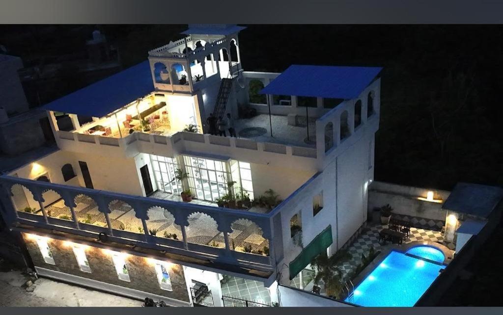 Emperor Palace A Heritage Villa Udaipur Exterior photo