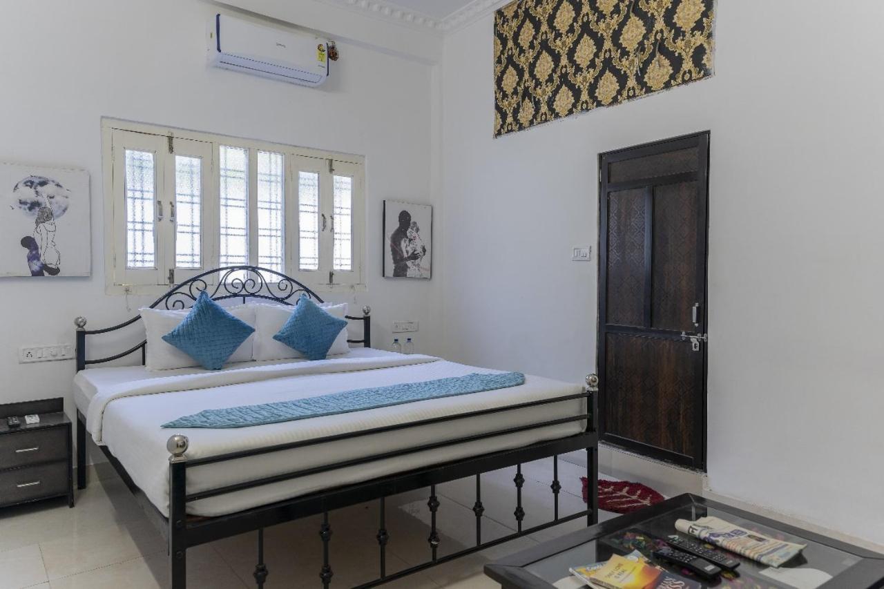 Emperor Palace A Heritage Villa Udaipur Room photo